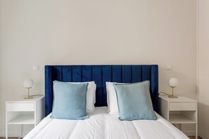 2 chambres, fer et planche à repasser, accès à Internet, literie fournie