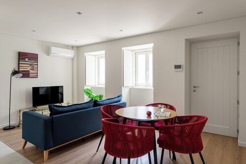 Modern Hideaway in the Heart of Lisbon