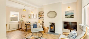 Cherry Tree House- North East Escapes
