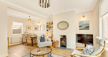 Cherry Tree House- North East Escapes