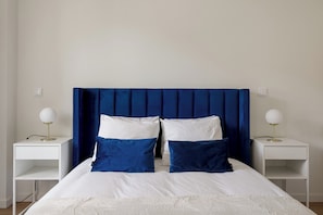 2 chambres, fer et planche à repasser, accès Internet, draps fournis