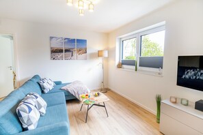 Televisión, libros, estéreo