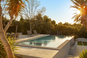 Outdoor pool - Peaceful retreat with pool and BBQ (Alvor)