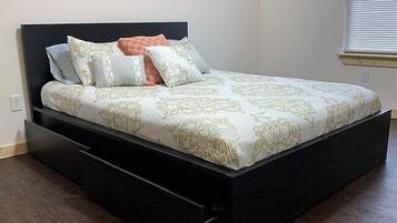 2 bedrooms, Internet, bed sheets