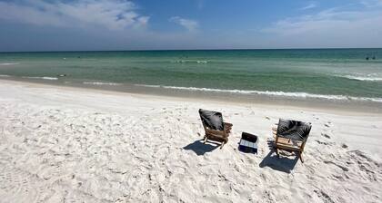 Beachfront 3 Bedroom 2.5 Bath #23 San Deluna NEW HEATED POOL-HOT TUB Sleeps 10