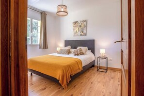 3 sovrum, strykjärn/strykbräda, wi-fi och sängkläder