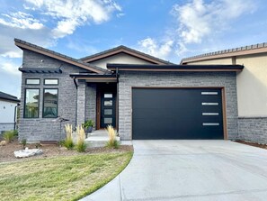 Exterior - Luxury in Castle Pines Village - Hot Tub & Pool! (Castle Rock)