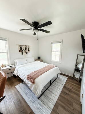 2 Schlafzimmer, Schreibtisch, kostenloses WLAN, Bettwäsche