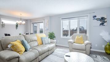 Smart TV, fireplace, offices