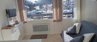 5 minutes from the La Legette chairlift, Studio-Cabin 21m² Les Saisies