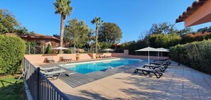 Outdoor pool, a heated pool - Air-conditioned Villa Pinarello with swimming pool near the beach (Zonza)