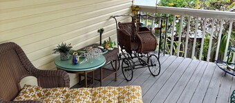Salty Kayaker's Red Fish Cove Cottage