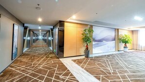 Hallway - kaiyalunjiudian (Shantou)