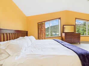 3 間睡房、熨斗/熨衫板、免費 Wi-Fi、床單