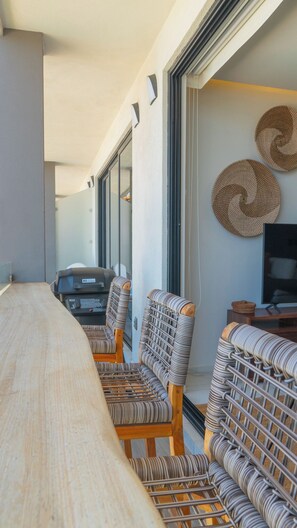 Interior - Stylish Oceanview Condo in Bucerias - Pool, Gym & Balcony BBQ (Bucerías)