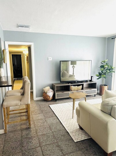 Blue Cypress - Beach/Cruise/Space Coast Complex