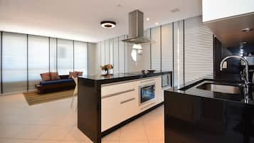Apartment | Private kitchen | Electric kettle