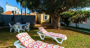 Maison, 2 chambres, accessible aux personnes à mobilité réduite, fumeur | Restauration extérieure