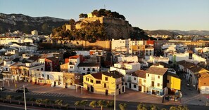 บ้านพัก, 2 ห้องนอน, พร้อมสิ่งอำนวยความสะดวกสำหรับผู้พิการ, สูบบุหรี่ได้ | บริเวณภายนอก