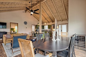 Dining - Room at the Top- This View! Pet Friendly Mtn Cabin (Clayton)