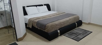 Inmueble con 4 habitaciones independientes, con aire acondicionado y wifi