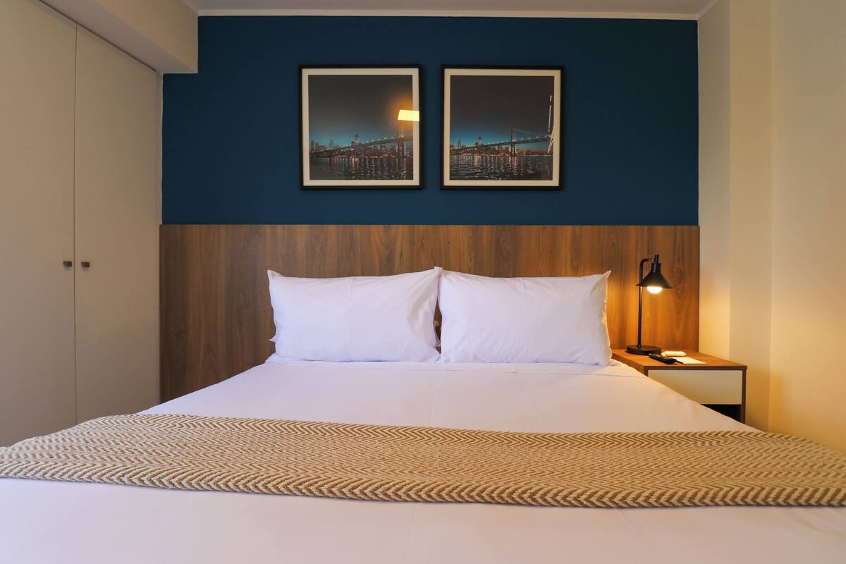 Apartamento, 2 quartos (1210) | 2 quartos, ferros/tábuas de passar roupa, Wi-Fi de cortesia