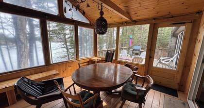 Three bedroom cabin in Minocqua with dock NEW LISTING!