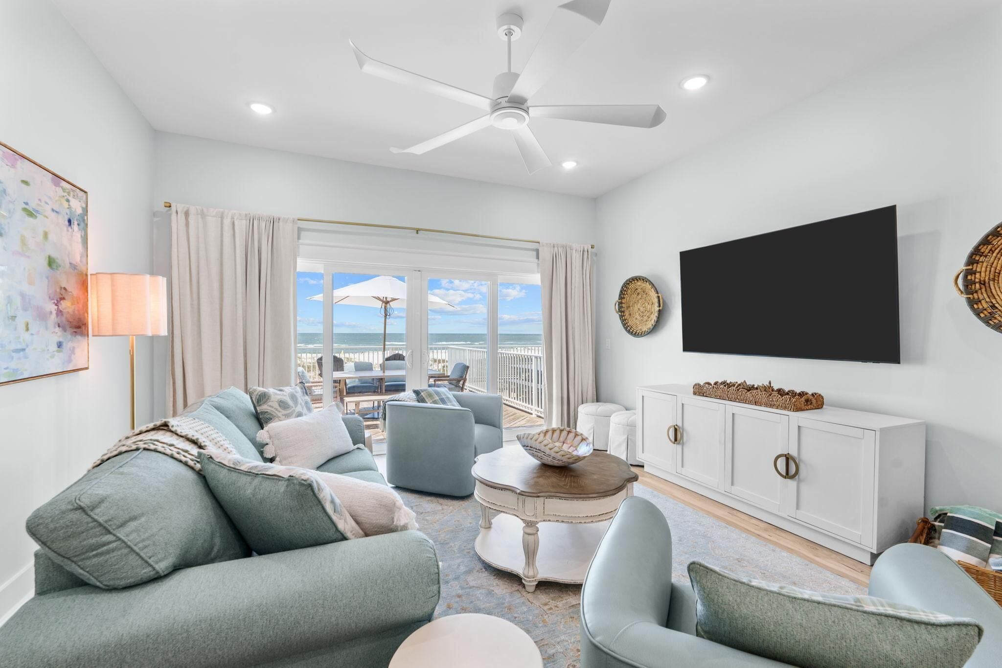 Townhome, Multiple Beds (Salty Sisters) | Living area