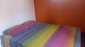 2 quartos, Wi-Fi de cortesia, roupa de cama