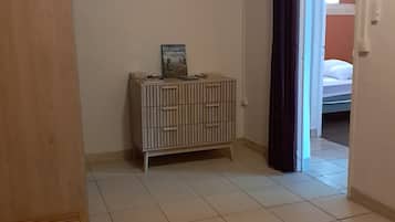 2 habitaciones, wifi gratis y ropa de cama