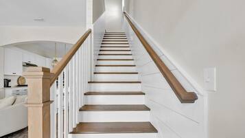 House, Multiple Beds (30A Magical Place) | Interior