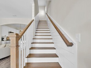 House, Multiple Beds (30A Magical Place) | Interior