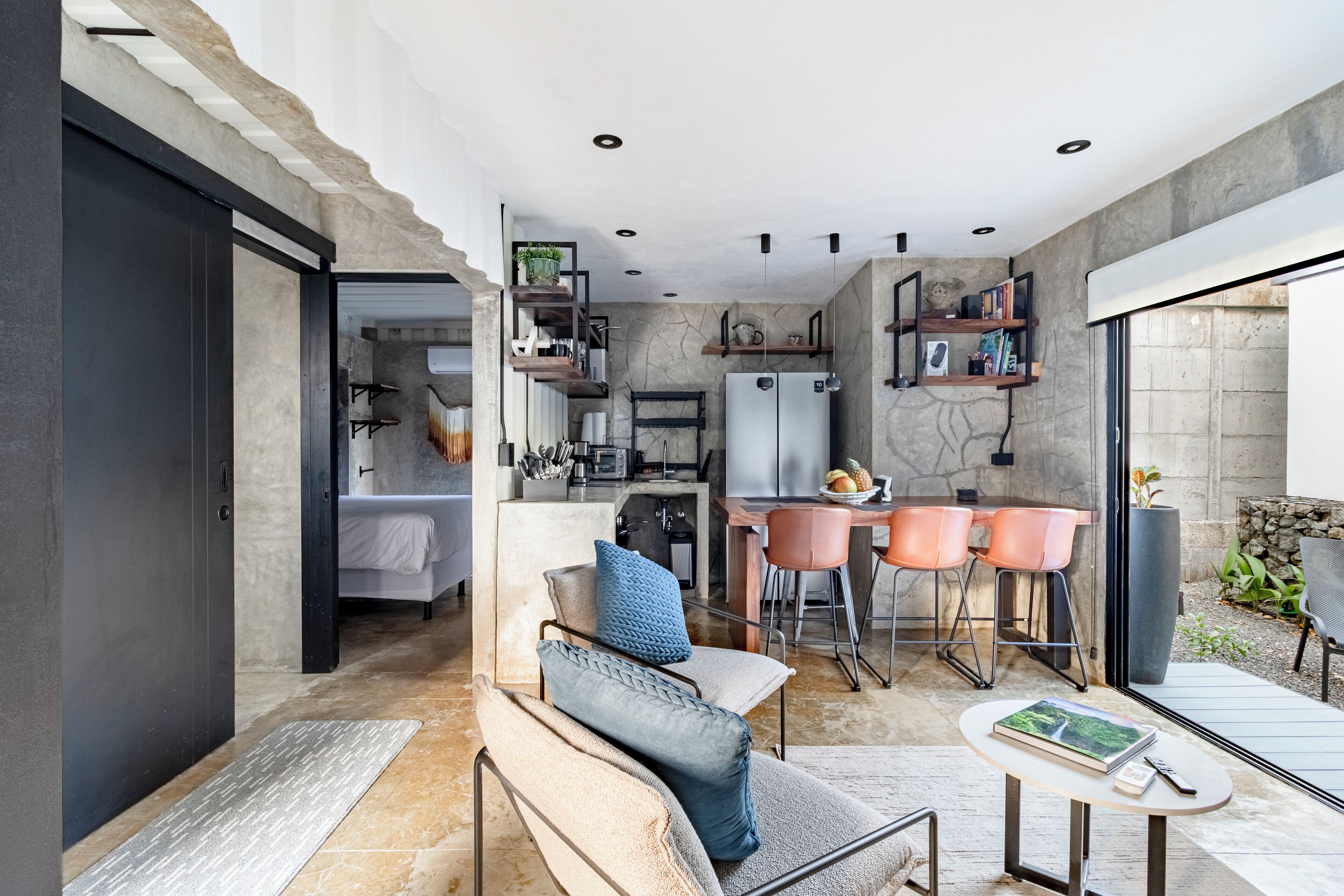 Design Apartment, 2 Bedrooms, Patio, Pool View | Living area
