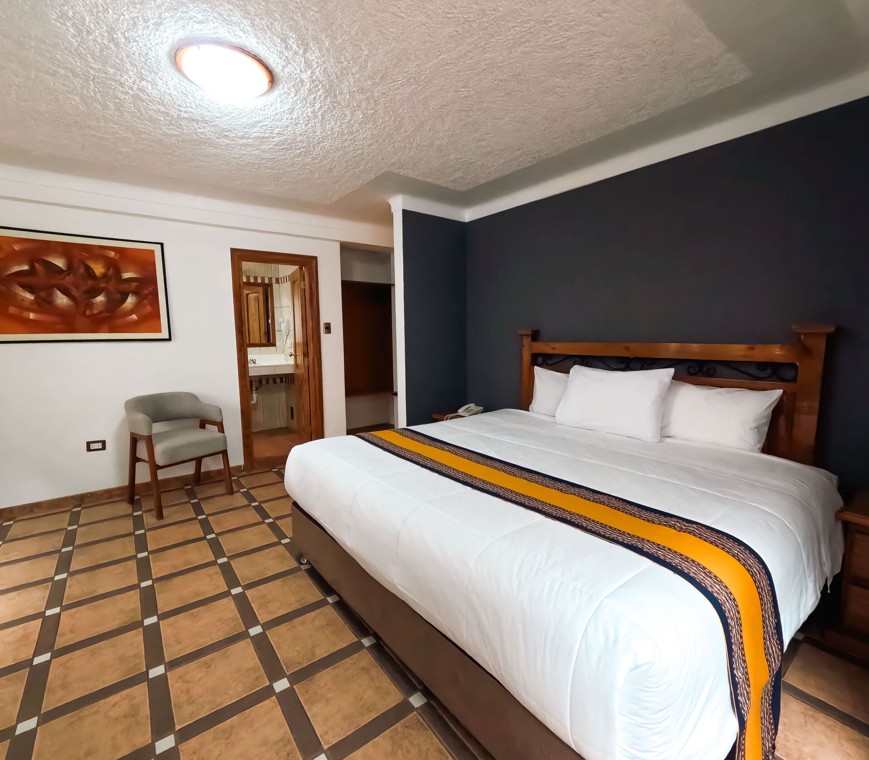 Superior tweepersoonskamer | Een bureau, gratis wifi, beddengoed, rolstoeltoegang