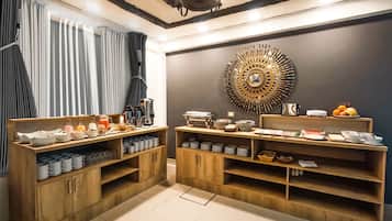 Tägliches inbegriffenes Frühstücksbuffet