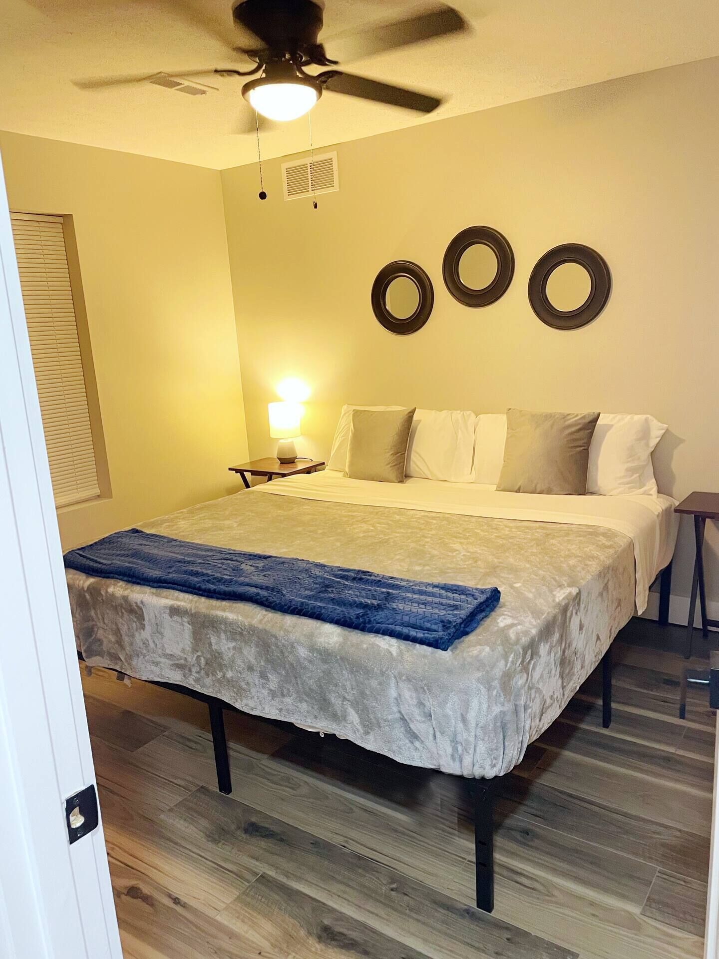 2 habitaciones, wifi gratis y ropa de cama 