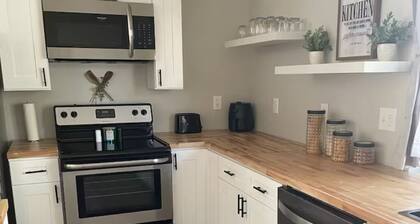Cozy luxurious spacious apt centrally located in the heart of elizabethtown ky