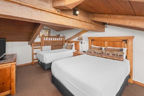 2 chambres, fer et planche à repasser, Wi-Fi gratuit, draps fournis