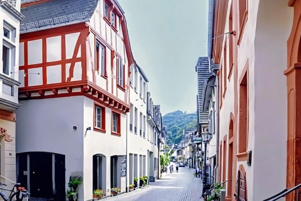 Historisches Fachwerkhaus, in der Altstadt von Bacharach - ruhig gelegen