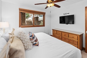 1 bedroom, iron/ironing board, free WiFi, bed sheets