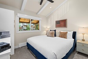 2 Schlafzimmer, Bügeleisen/Bügelbrett, kostenloses WLAN, Bettwäsche