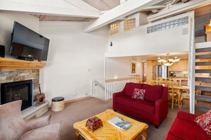 TV, fireplace, stereo - Crestwood 3102 Standard 3 Bedroom Plus Loft (Snowmass Village)