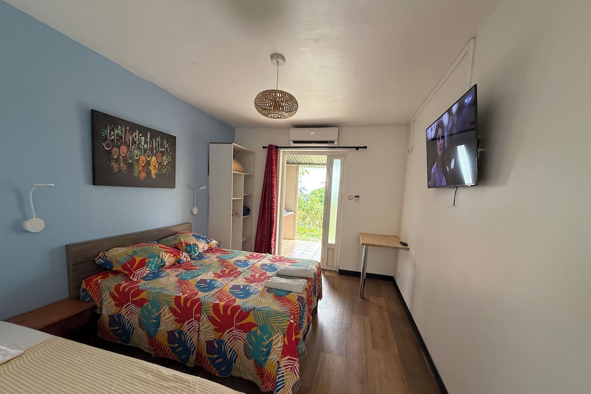Comfort Triple Room, Multiple Beds, Non Smoking, Garden View | Iron/ironing board, free WiFi