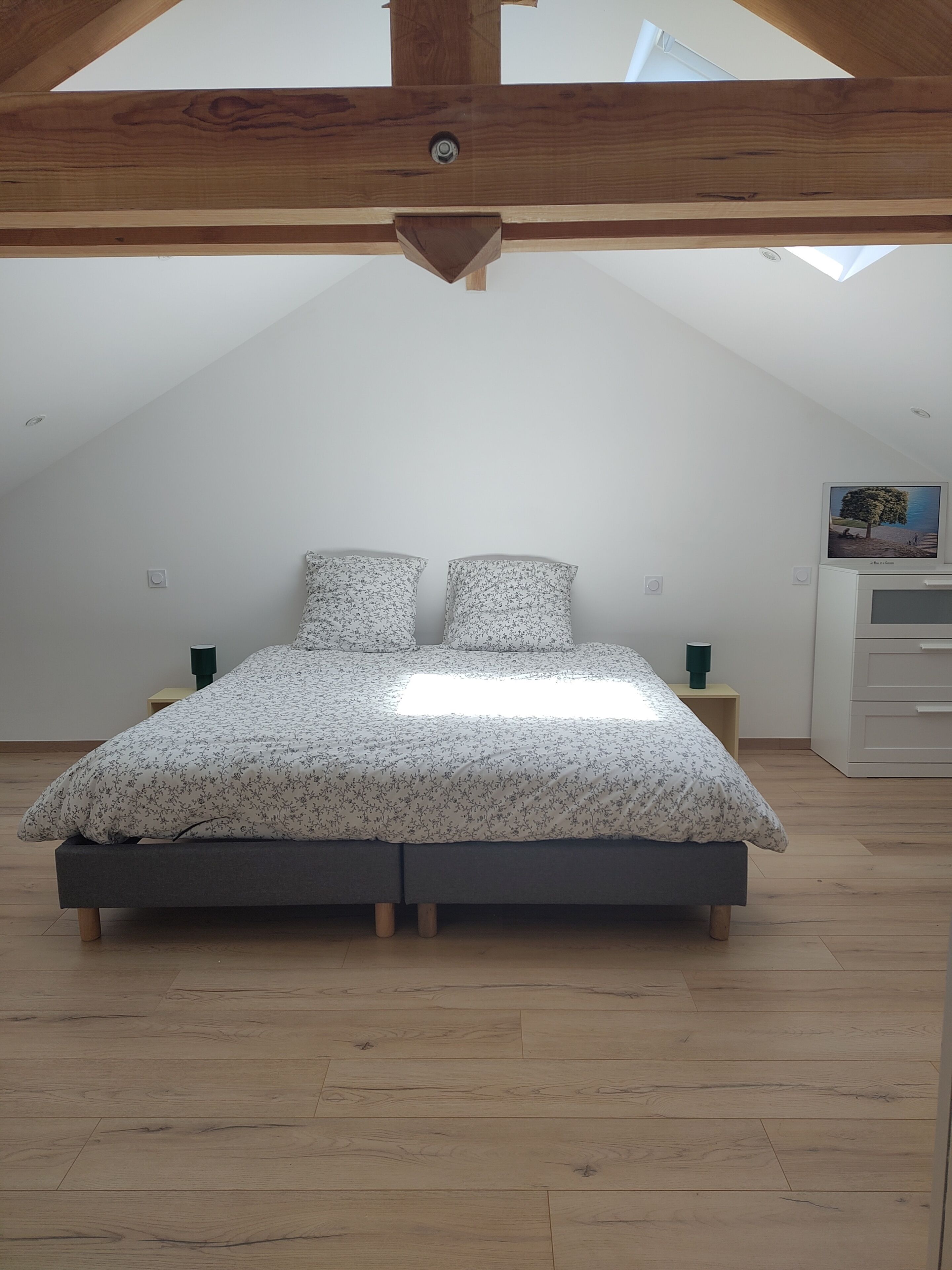 3 chambres, bureau, fer et planche à repasser, Wi-Fi gratuit