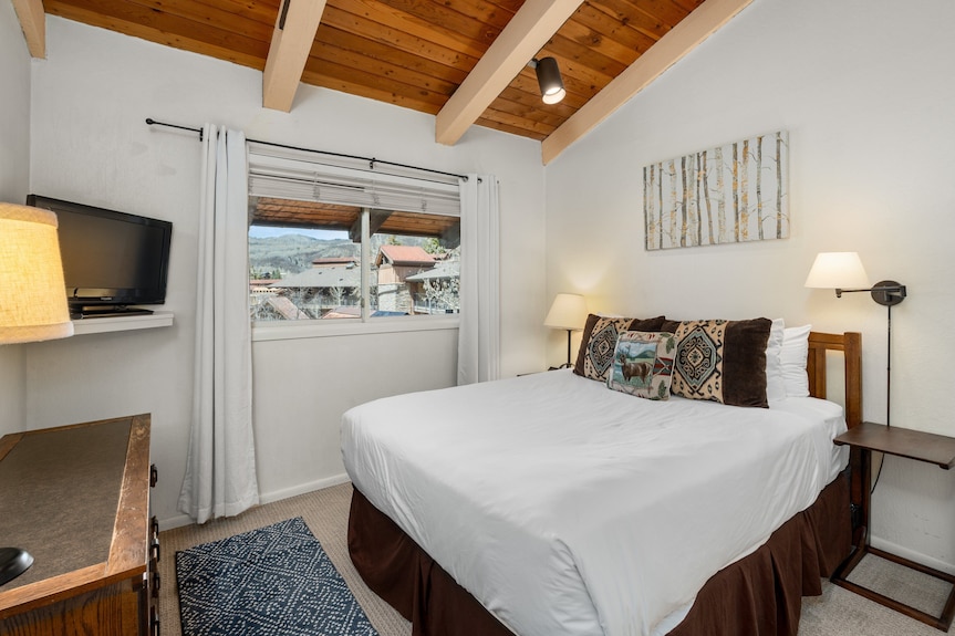 Crestwood 3312 Standard 1 Bedroom Plus Loft - Snowmass Village, CO