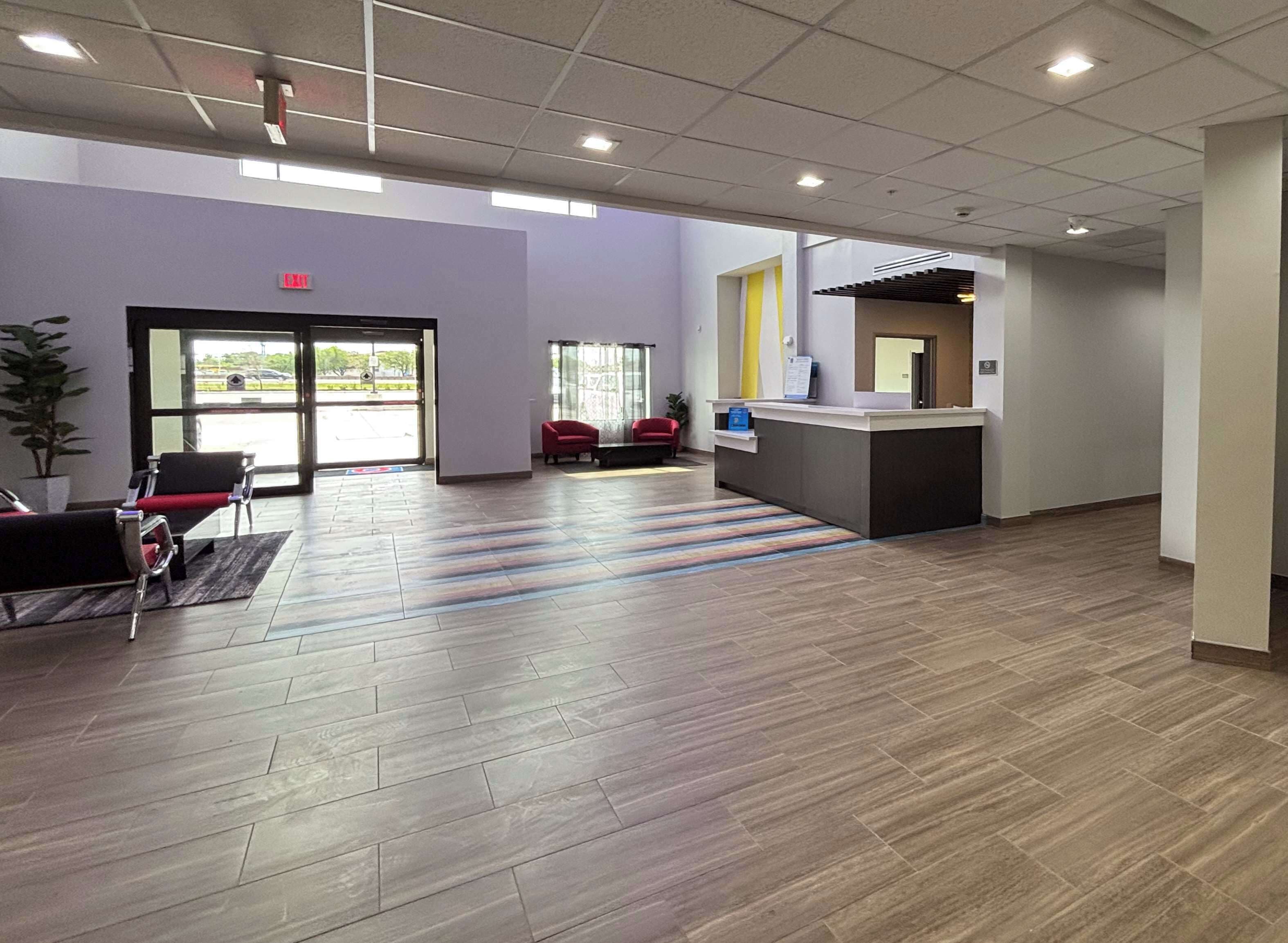 Foto - Studio 6 Dallas, TX – Fair Park