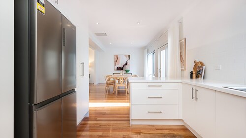 Simply Hampton by Property Mums