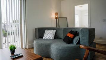 Signature Apartment | Living area