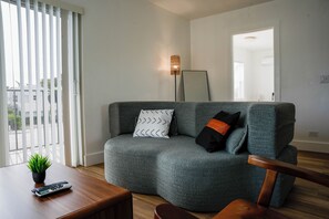 Signature Apartment | Living area - The Jaxon (West Palm Beach)