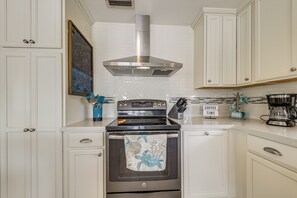冰箱、微波炉、洗碗机、茶具/咖啡用具